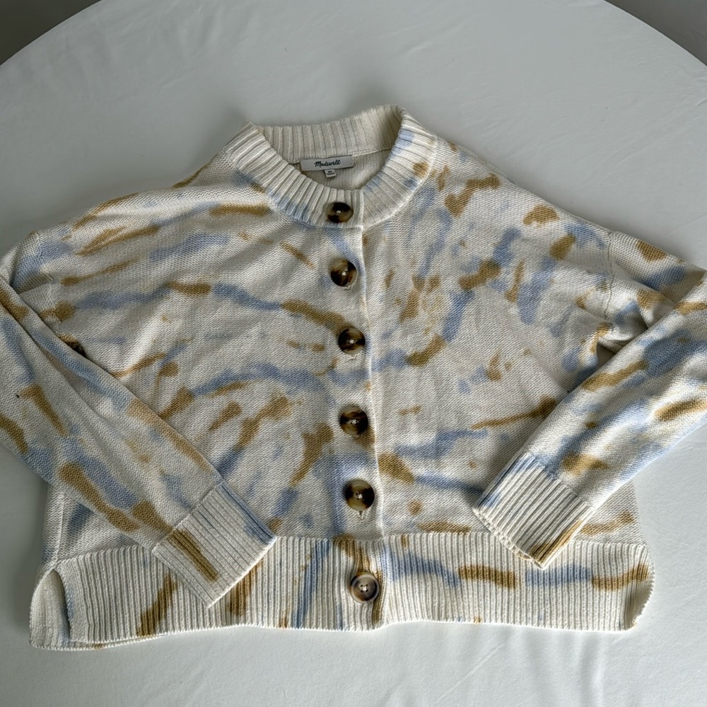 Madewell cardigan extra small. Only worn once.